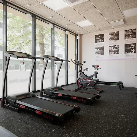 מלון דירות Hugo