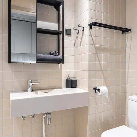 Hugo מלון דירות טרטו