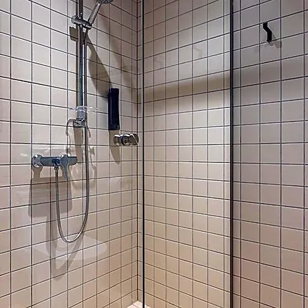 Hugo Aparthotel
